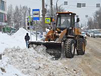В Твери продолжаются работы по вывозу снега и уборке улично-дорожной сети